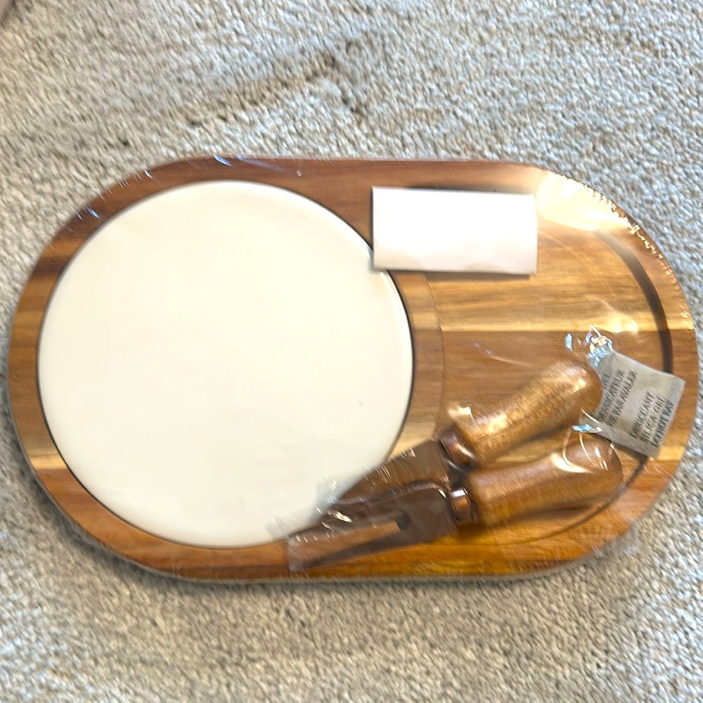 GOURMET WOOD & CERAMIC CHEESE BOARD GIFT SET TWINE LIVING CO